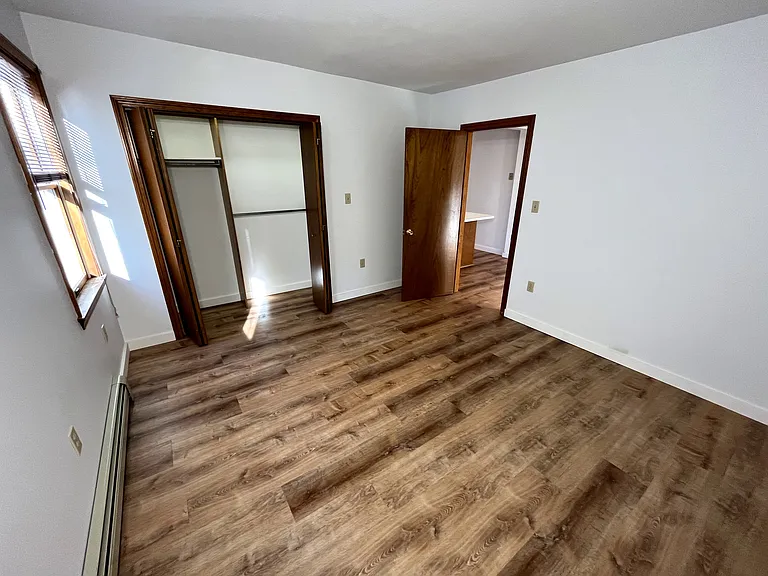 36 Bradbury St #102 — Photo 17