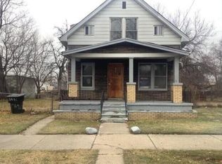 13875 Mitchell St, Hamtramck, MI 48212