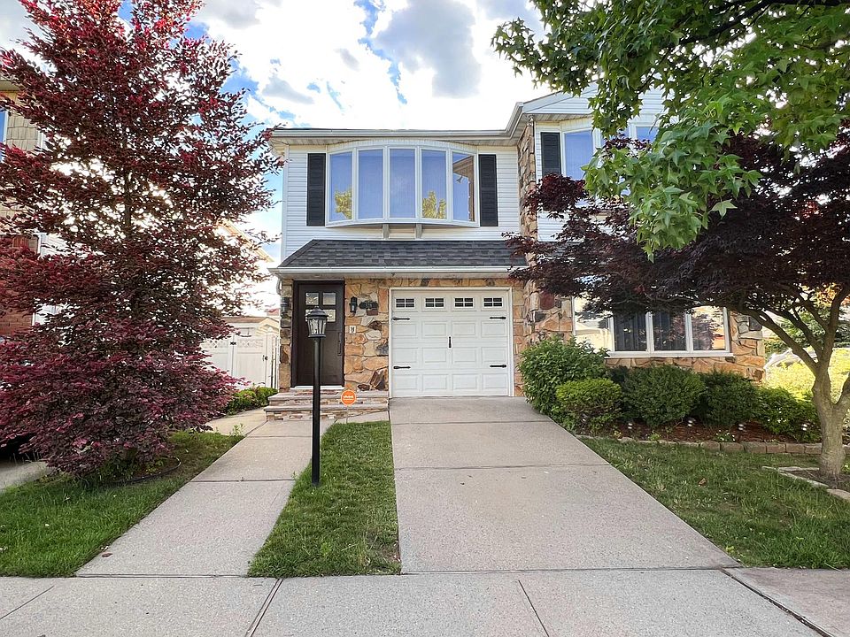 1st image of 528 Eltingville Blvd #2F