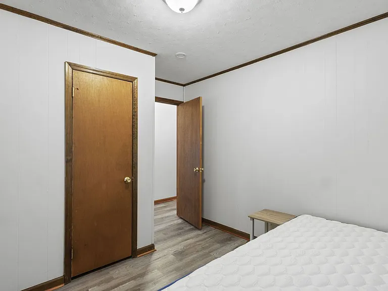 242 Dodd St — Photo 16