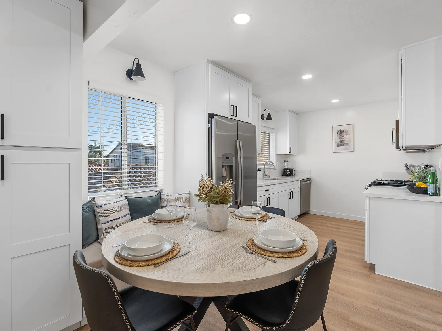 2 bed, 794 sqft, $4,800 — Photo 4