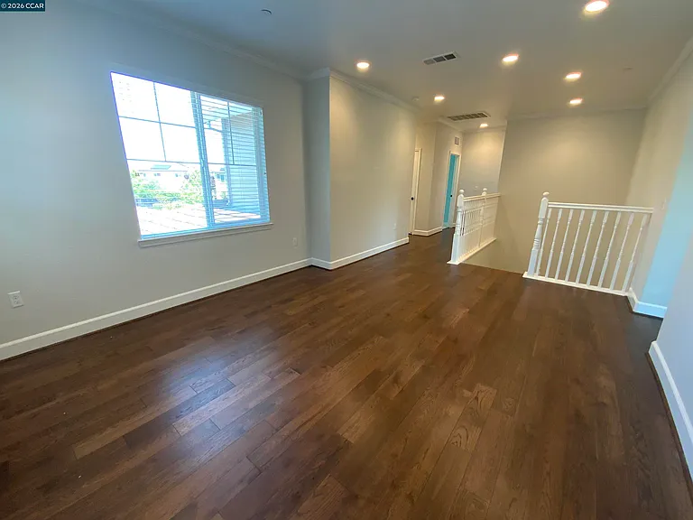 1826 Rosemary Dr — Photo 19