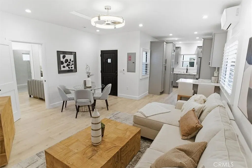 1 bed, 564 sqft, $2,800 — Photo 1
