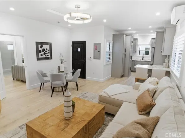 900 Brier Ln #900A, Glendale, CA 91205