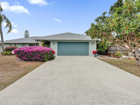 133 NE Fatima Terrace, Port St Lucie, FL 34983