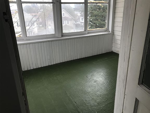 4th image of 2031 S Geddes St #2