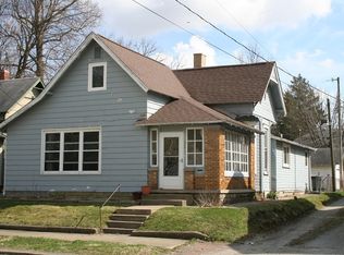 551 S East St, Frankfort, IN 46041
