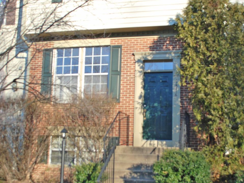 1st image of 1618 Wigglesworth Way