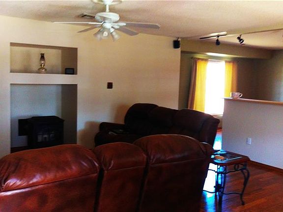 2nd image of 10255 E Lindsey St