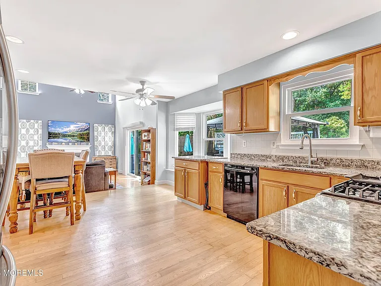 66 Diamond Ln — Photo 23