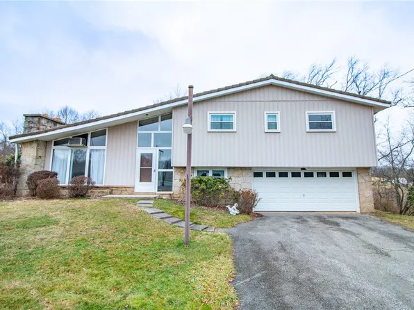 114 Walters Ln, Evans City, PA 16033