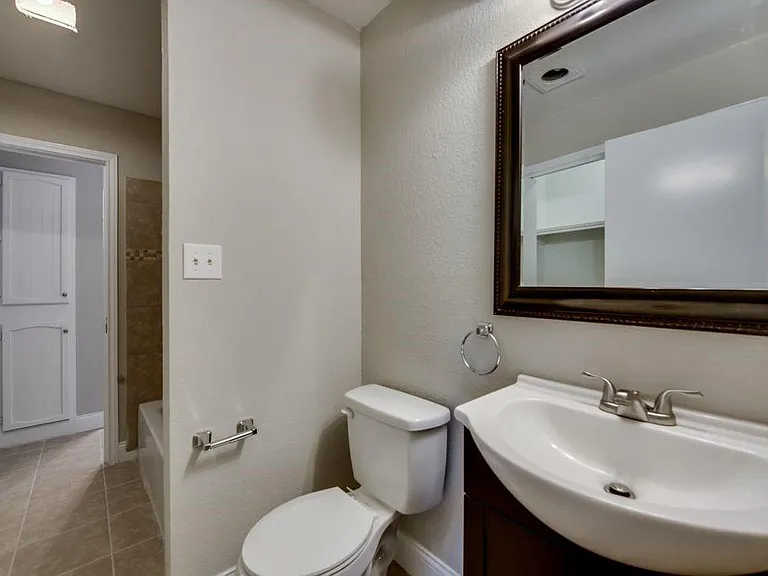 2925 Kathleen Ln — Photo 15