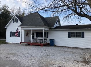 110 W Ohio St, Martinsville, IL 62442