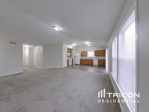2nd image of 771 Indigo Ct