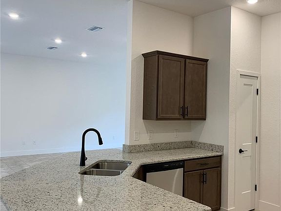 5th image of 3155 W Brazilnut Rd