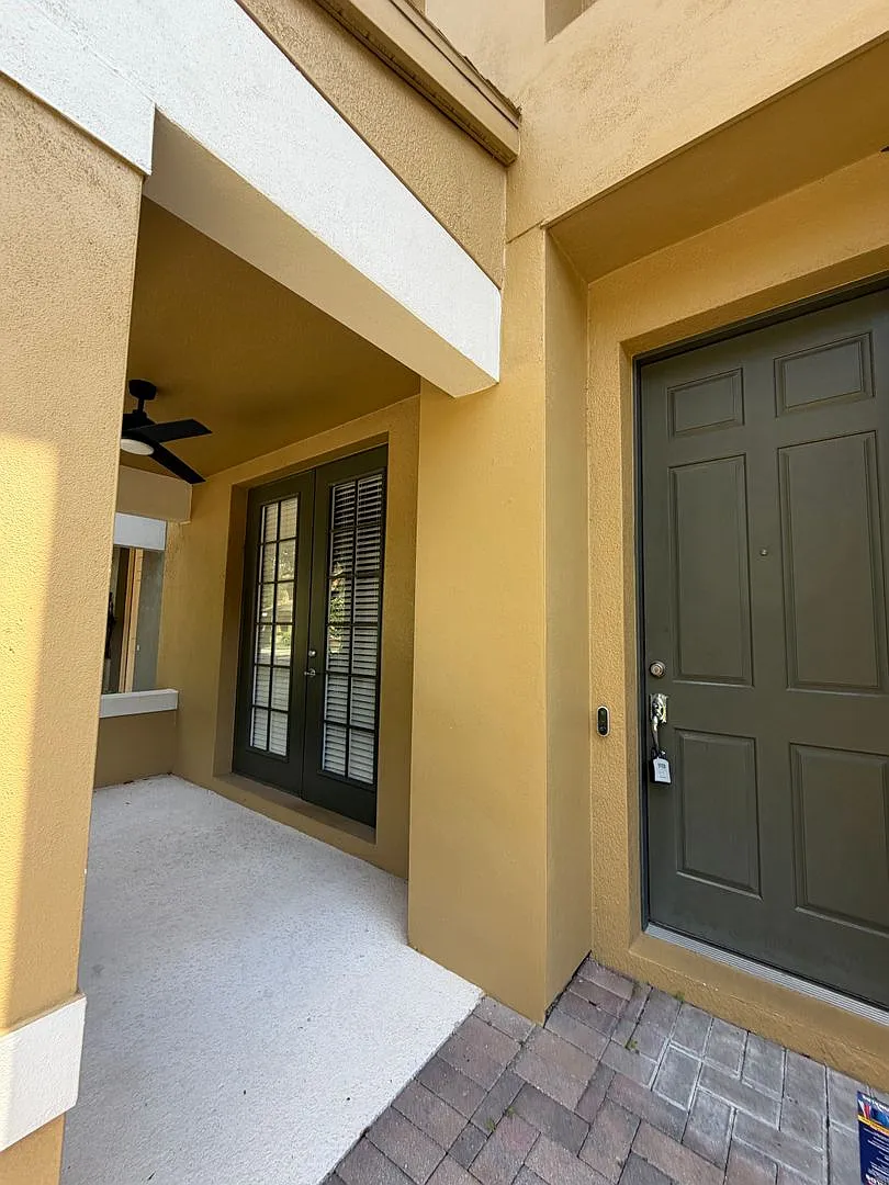 3 Bedrooms, 2.5 Bathrooms home in Windermere — Photo 4