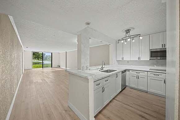 1st image of 15075 Witney Road #108