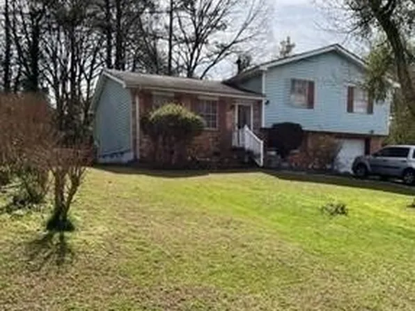 6692 Cambridge Dr, Rex, GA 30273