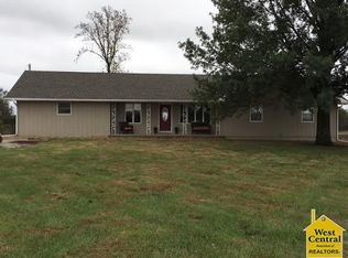 334 SE 200th Rd, Clinton, MO 64735
