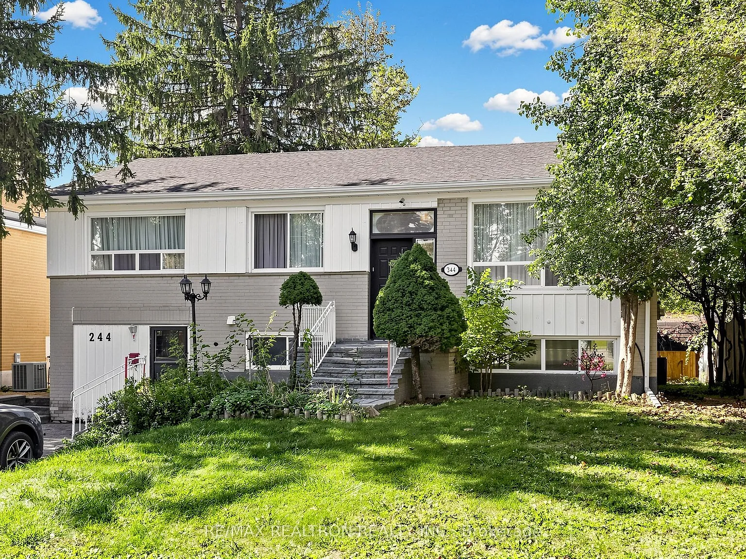 3 bed, $3,500 — Photo 1