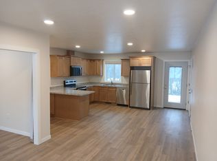 146 N Grunberg Ave, Wolf Lake, MN 56593