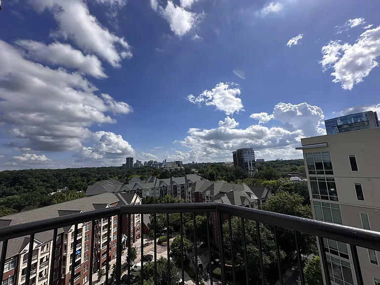 Wesley Townsend Apartments at Buckhead — Photo 72