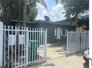 1112 NW 5th St, Miami, FL 33128