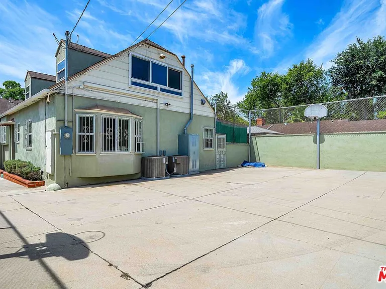 3439 W 84th Pl — Photo 26