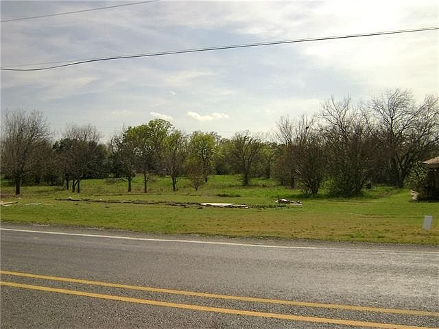 1st image of 5030 S Interstate Highway 35