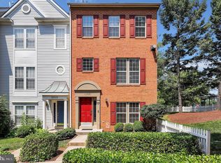 12031 Amber Ridge Cir, Germantown, MD 20876