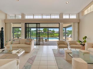 8 Bristol Cir, Boynton Beach, FL 33436