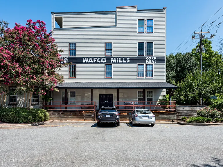 801 W McGee St #25 — Photo 12