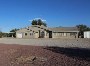 10731 Hollister Rd, Oak Hills, CA 92344