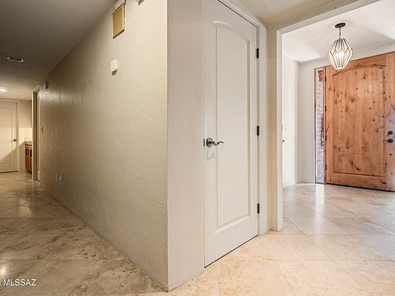 4th image of 7945 E Cloud Rd