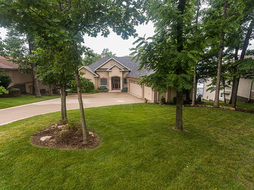 1st image of 65 Muirfield Ct