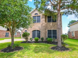 10114 Hahns Peak Dr, Houston, TX 77095