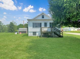 23 Beech Crest Ln, Wellsburg, WV 26070