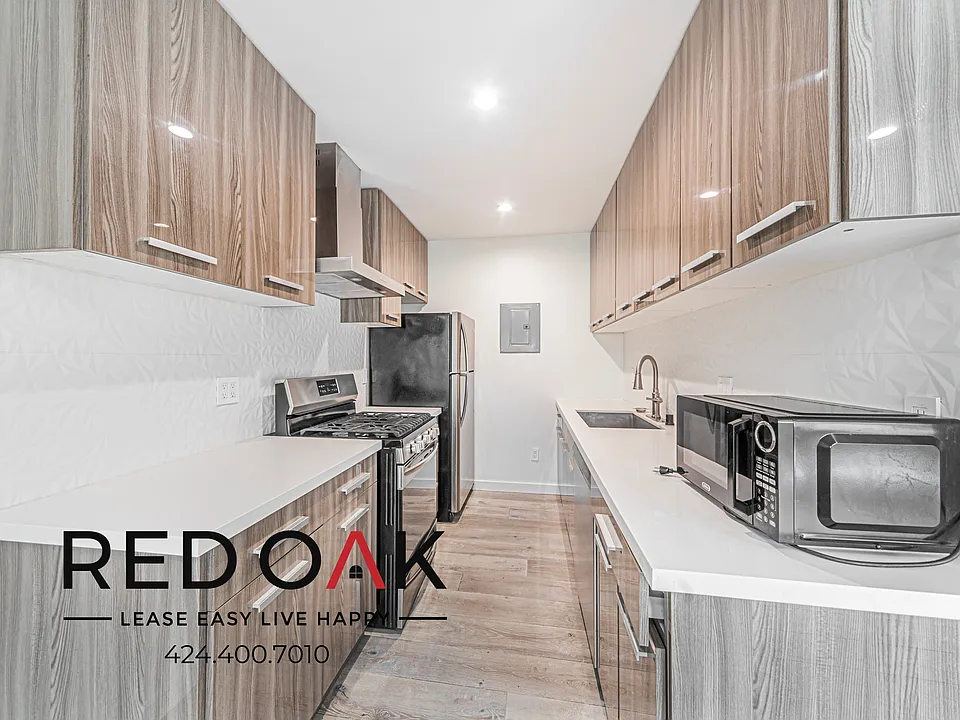 254 S Normandie Ave #9