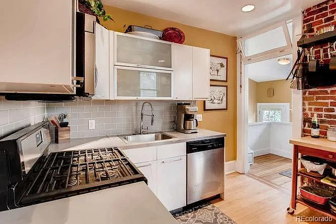 1552 Fillmore St — Photo 8
