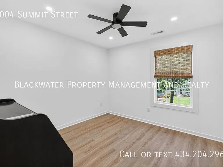 4004 Summit St — Photo 19