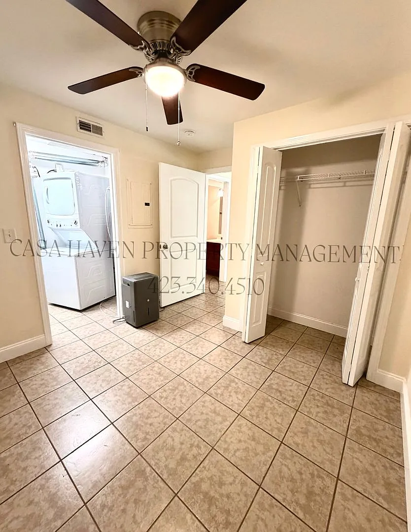 Leach Apartments Unit #307 | 1 Bed , 1 Bath | Johnson City, TN — Photo 4