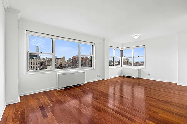 Sold by Compass | media 39