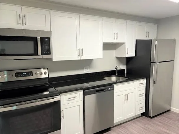 Yarmouth Pointe Apartment Homes — Photo 118