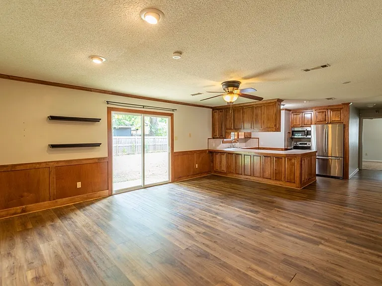 1016 Grayland Dr — Photo 18