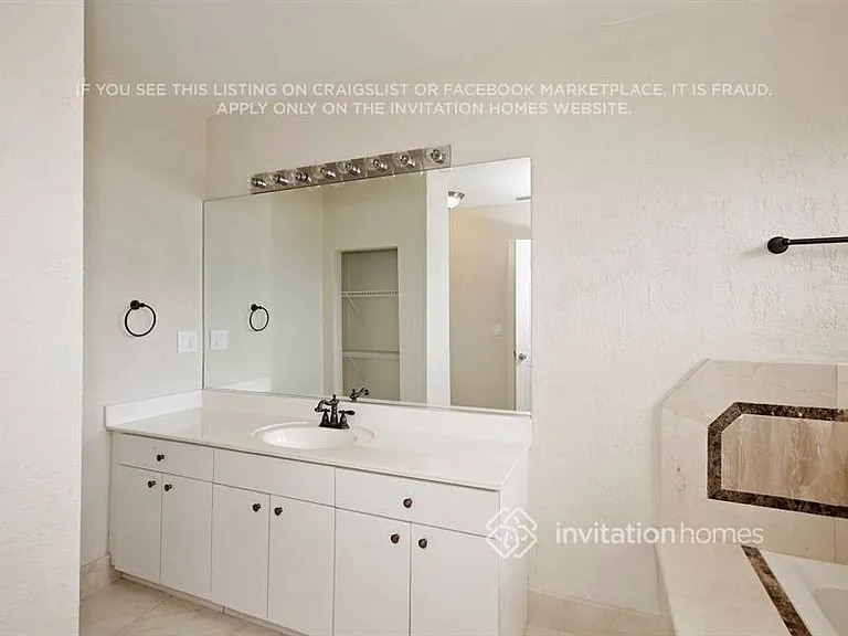 14704 SW 177th Ter — Photo 12