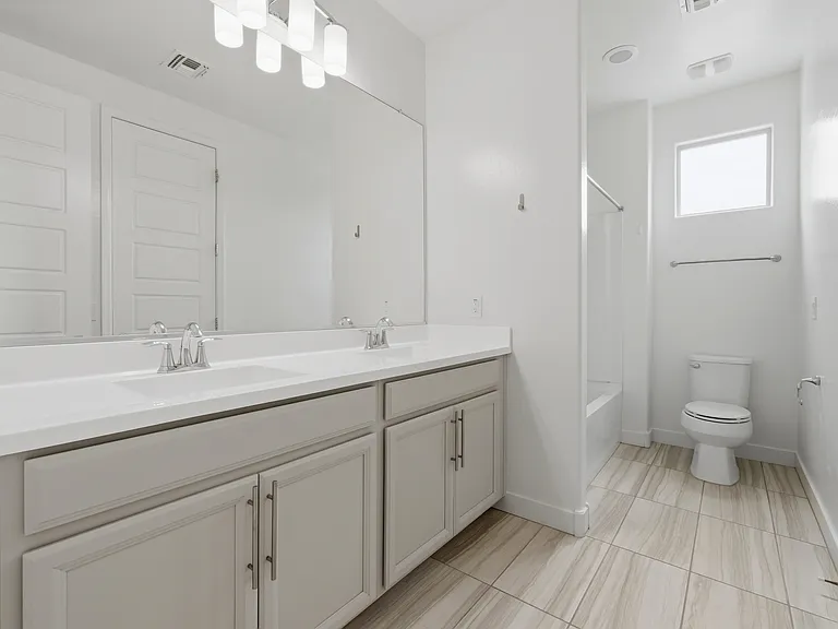 Upstairs Jack-n-Jill Bath