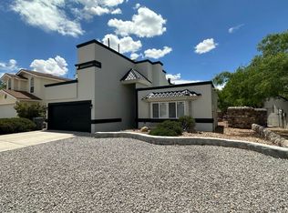 1221 Coyote Ln, El Paso, TX 79912