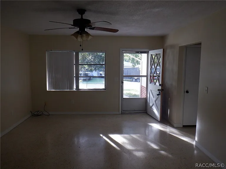 3415 S Diamond Ave — Photo 25