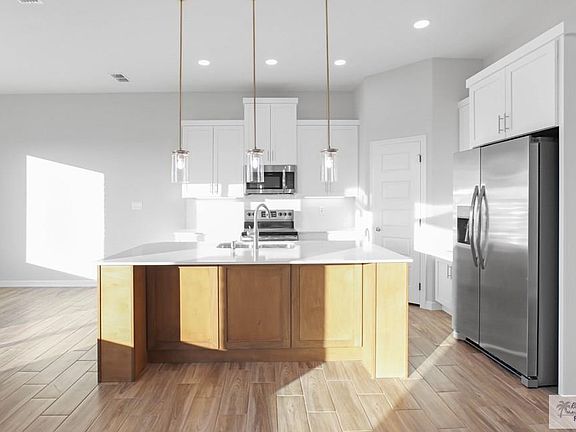 3rd image of 1518 Stirrup Cir