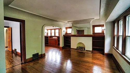 3234 N 44th St Photo 1